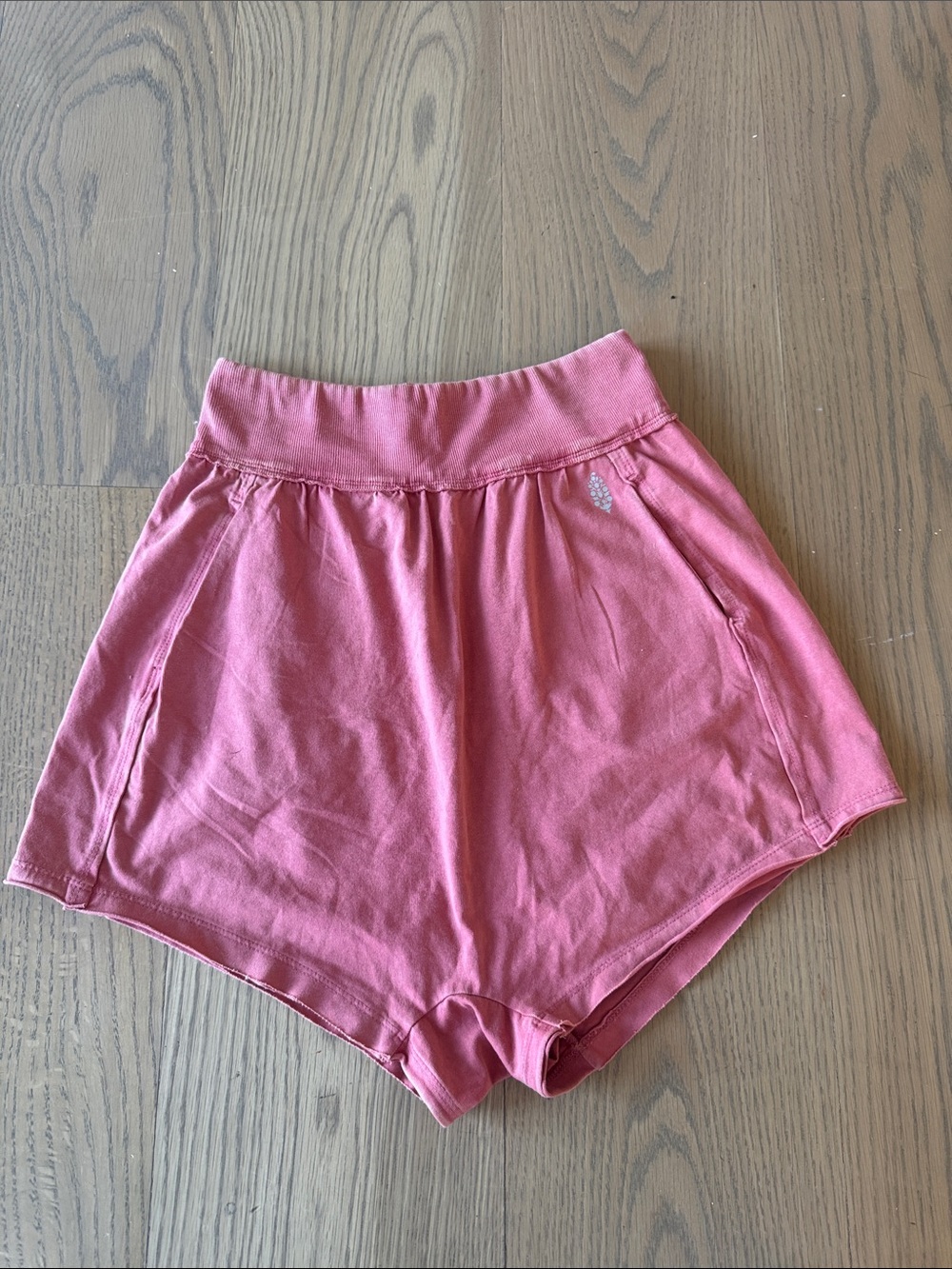 FP movement hot shot harem shorts size XS